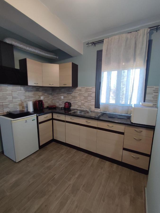 Aithra Studio Триполис Экстерьер фото